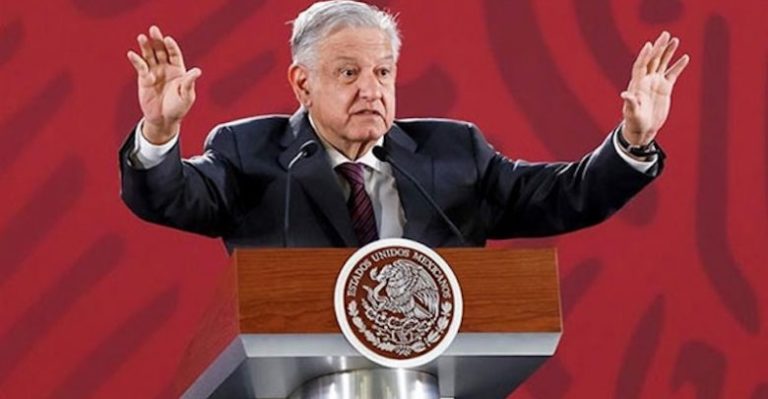 ¿Y Usted a Quién le Cree? / Antonio Ortuño (España)