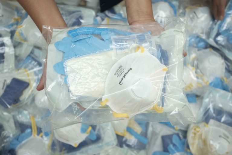 Reconoce Sedeco a Empresas que Donaron Insumos Médicos