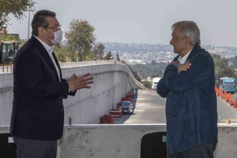 Presidente AMLO y Marco Mena Supervisan Obras de la Tlaxcala-Apizaco