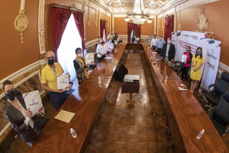 Marco Mena Entregó 32.5 mdp en Créditos a Empresarios Locales por Covid-19