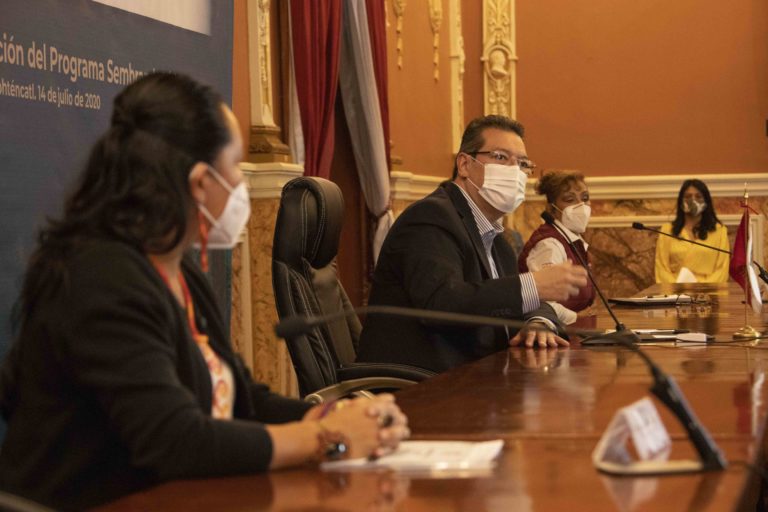 Marco Mena y María Luisa Albores Presentan ‘Sembrando Vida’ en Tlaxcala