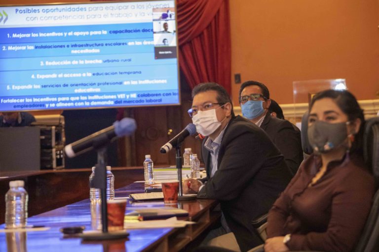 Marco Mena y OCDE Inician Trabajos del Estudio de Destrezas y Habilidades en Tlaxcala