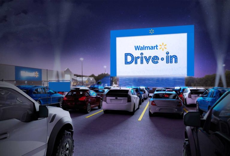 Walmart Tendrá Autocinemas en sus Estacionamientos
