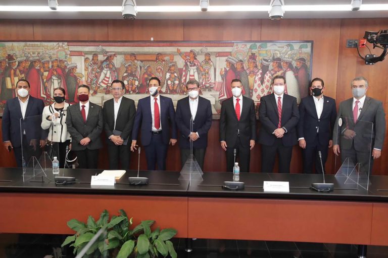 Marco Mena Participa en Mesa de Reforma Penal en el Senado de la República