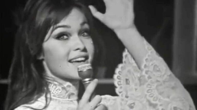 Un rayo de luz /Arturo Pérez-Reverte (España)