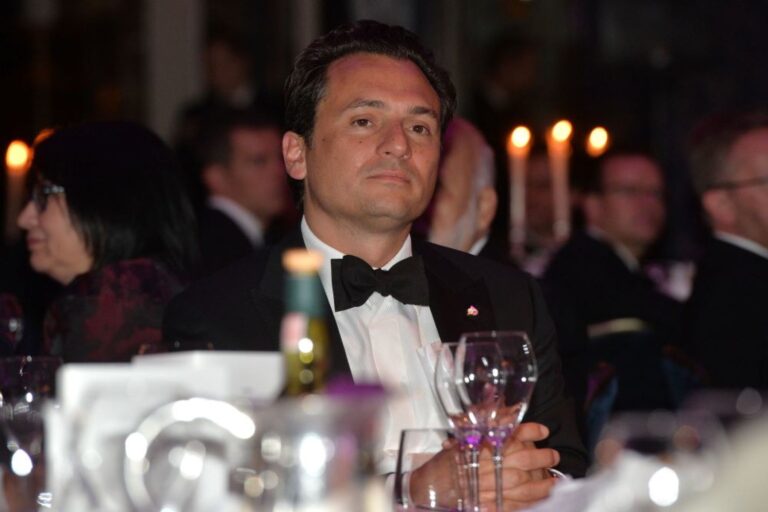 Lozoya Celebra en Casa / Renata González (Quién)