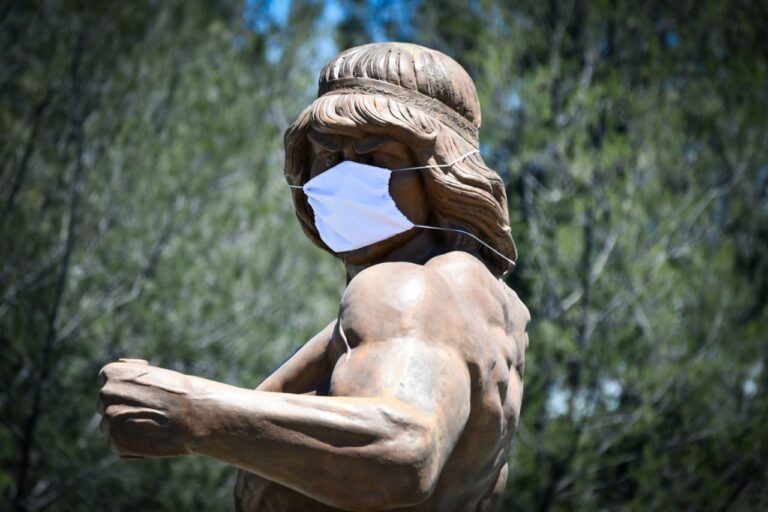 Busca Ayuntamiento Poner Buen Ejemplo a la Población