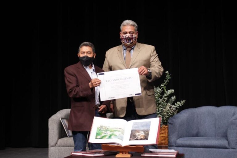 Presenta ITC ‘La Voz del Color’ de Hermenegildo Sosa