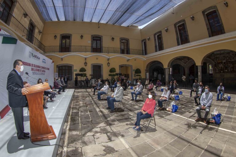 Marco Mena Encabeza Entrega de Despensas de Engie a Familias Vulnerables