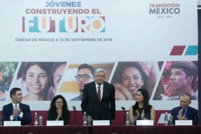 Lucrar con Pobres /Alfredo González (México)