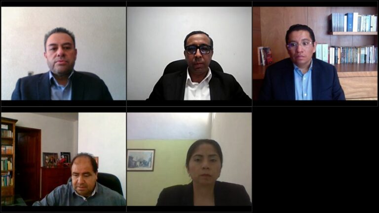 Totolac: la Síndica María Elena le Vuelve a Ganar al Edil Giovani