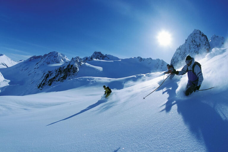 Beneficios del esquí y snowboard frente a un año de locos