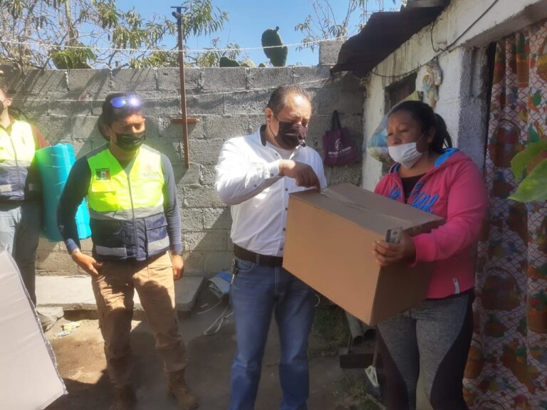 Protección Civil Entrega Insumos a Familias Vulnerables por Invierno