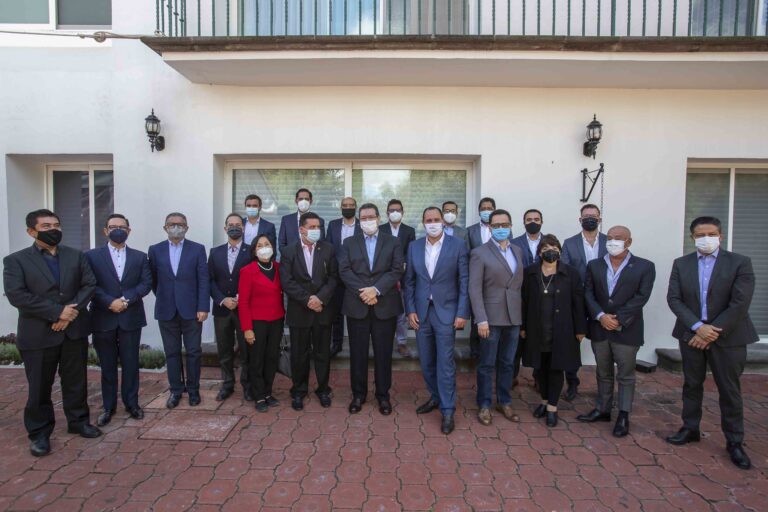 Marco Mena Dialoga con Empresarios Sobre Proyectos Para 2021