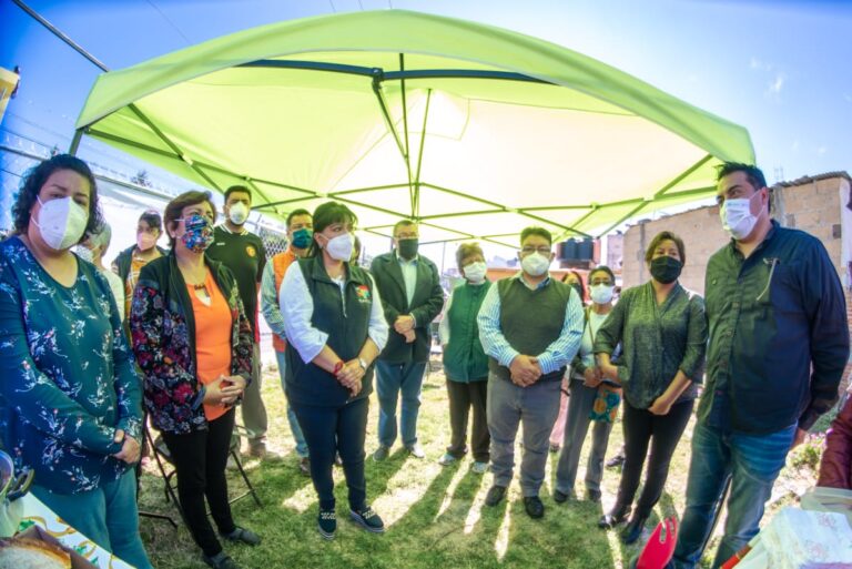 Recuperan en Colonia Volcanes un Área Verde de uso Común