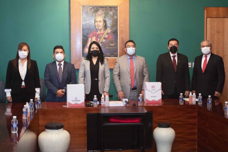 Entrega Ejecutivo del Estado 4to Informe de Gobierno al Congreso Local