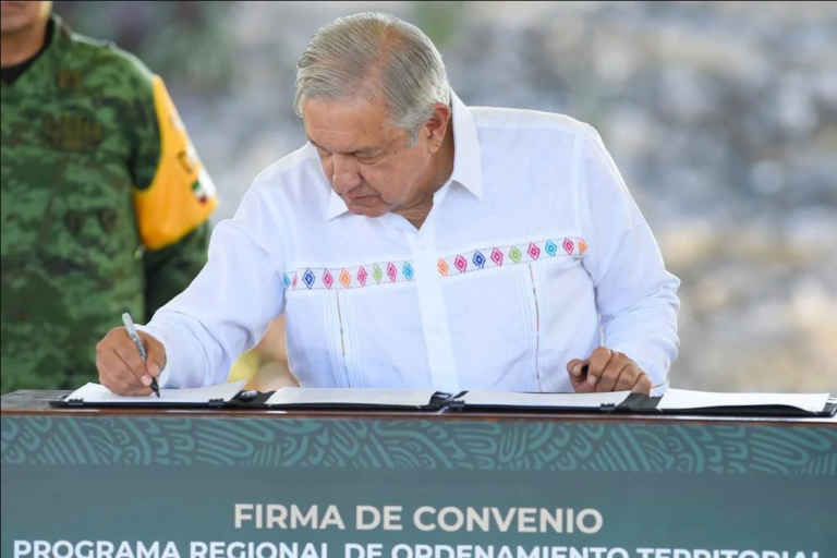 El Engaño /Carlos Loret de Mola (El Universal)