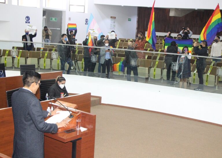 Tlaxcala Legaliza el Matrimonio Entre Personas de Mismo Sexo Biológico