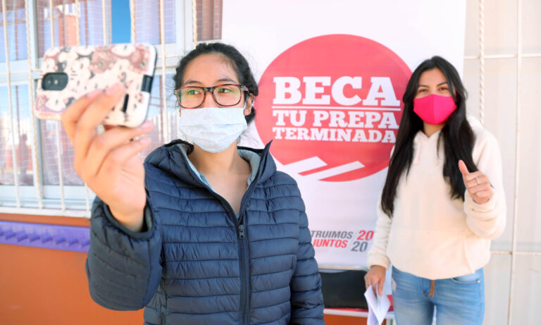 Benefician a más de 3 mil Estudiantes con Beca ‘Tu Prepa Terminada’