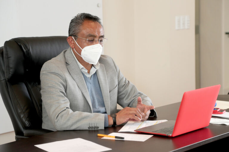 Secretario de Educación Sostiene Reuniones Virtuales con Jefes Educativos