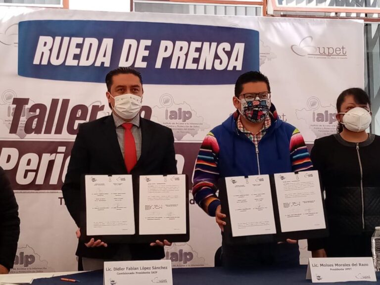 Pide UPET a Consejo Estatal de Salud considerar a periodistas en vacunación contra Covid-19