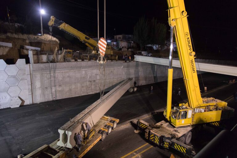 Nuevo Puente Vehicular en Atlihuetzia Registra 80% de Avance