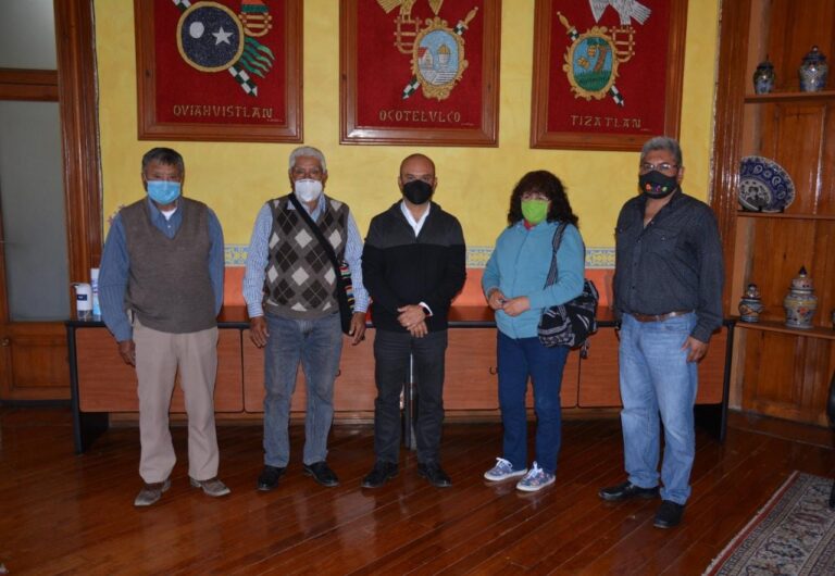 Se Reúne Secretario de Turismo con Artesanos de la Entidad