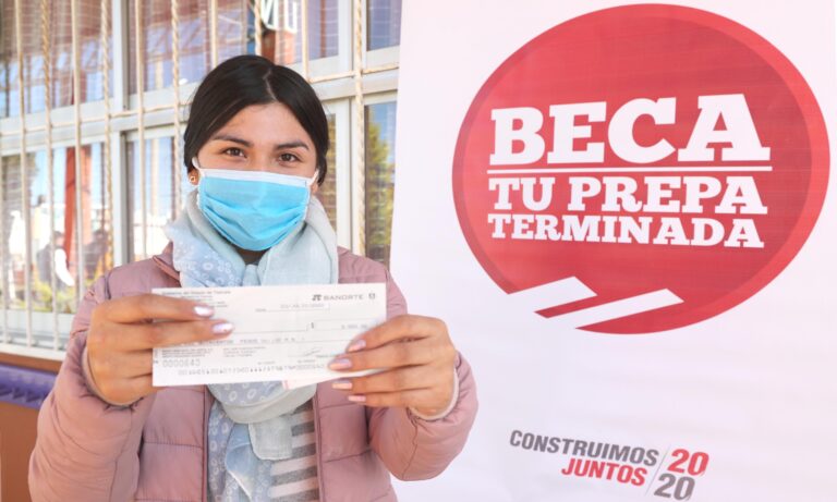 Gobierno Estatal Beneficia a más de 19 mil Estudiantes con el Sistema de Becas