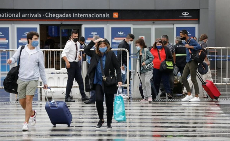 Pruebas, Pocas y Malas /Paola Rojas (El Universal)