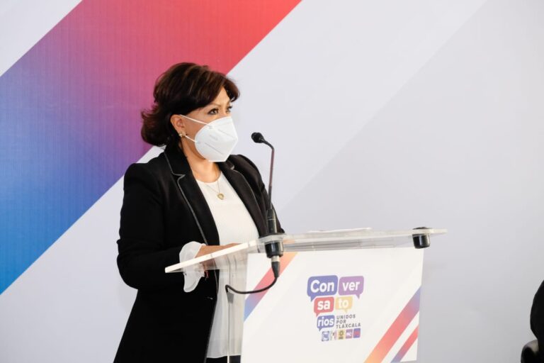 Más de 900 Personas Participaron en Zoom con Anabell Ávalos