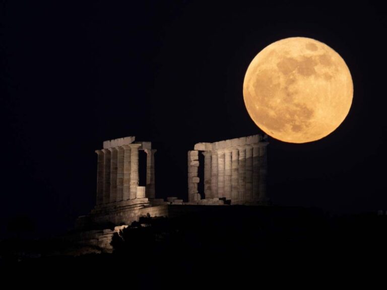 Astrólogos Predicen que Superluna de Sangre Provocará Rupturas Amorosas