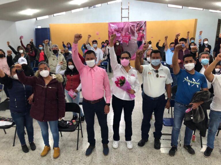 Viviana Barbosa Bonola pacta la creación de empleos dignos