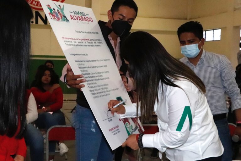 Anabel Alvarado se Comprometió a Ampliar Oportunidades Para Jóvenes