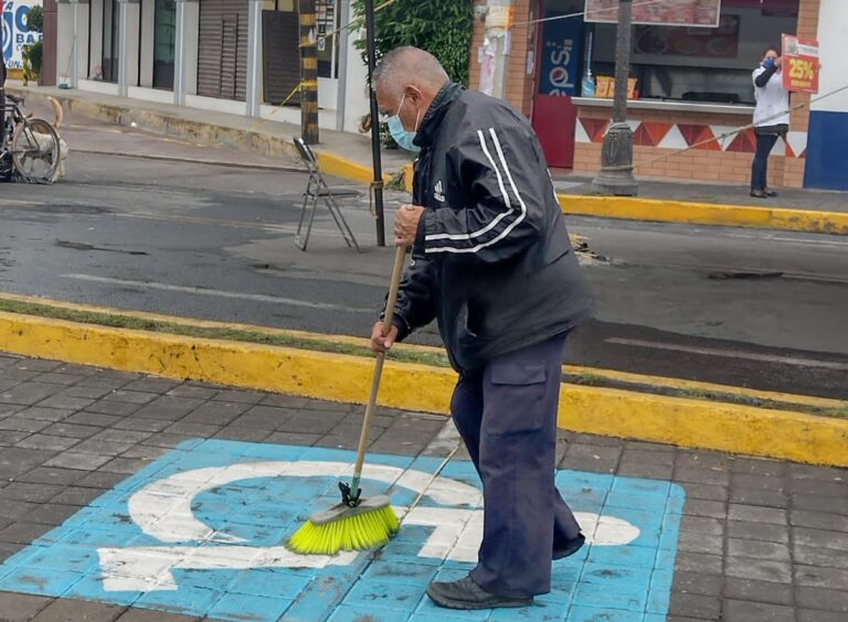 En Xicohtzinco, Pobladores Asumen Funciones de Gobierno