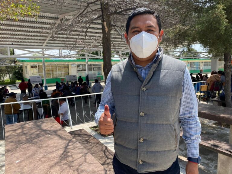 Omar Milton Emite su Voto e Invita a los Ciudadanos a Realizar su Voto de Forma Pacifica