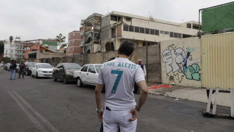 Condenan a 208 años de prisión al jefe de obra del colegio Rébsamen