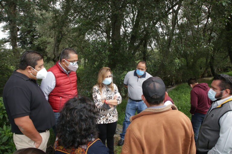 Lorena Cuellar Junto al IMTA, Recorren Texcalac Para Toma de Muestras
