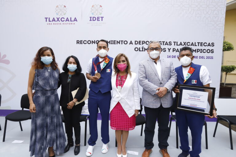 Entrega Lorena Cuéllar Reconocimientos a Atletas Olímpicos y Paralímpicos Tlaxcaltecas