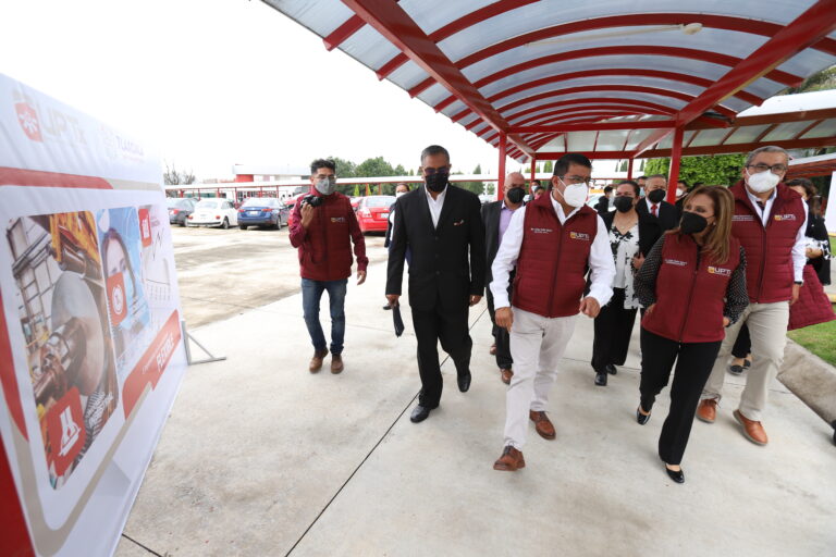 Inaugura Lorena Cuéllar dos Edificios en la UPTx con una Inversión de más de 44.9 mdp