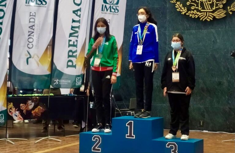 La Tlaxcalteca Erin Huerta se Cuelga dos Medallas en el Ajedrez