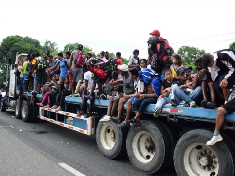 Más de 2 mil migrantes se amparan para no ser deportados de México