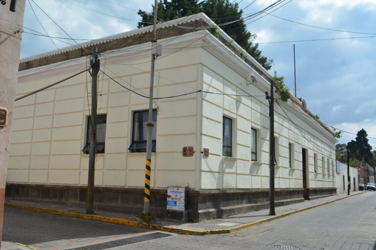 SSC Suspende a Elemento Policial que Golpeó a Motociclista en Apizaco
