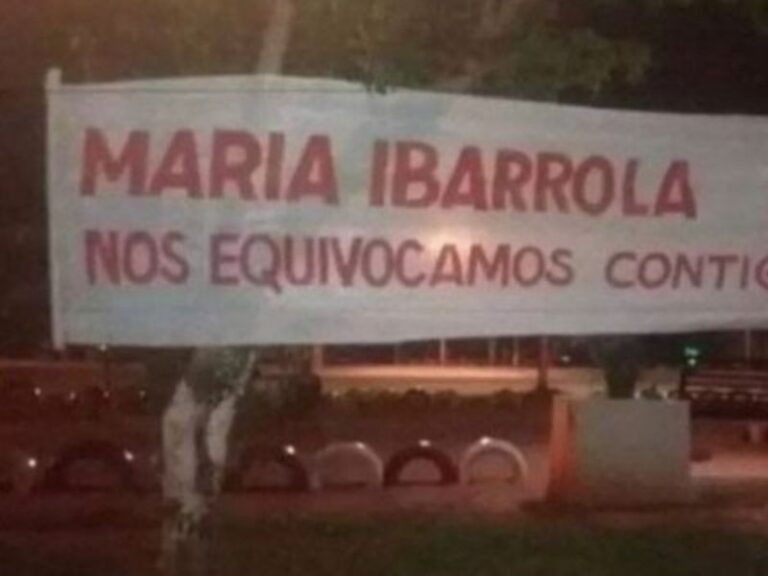 La Acusan de Robamaridos y Luego le Piden Perdón con Manta