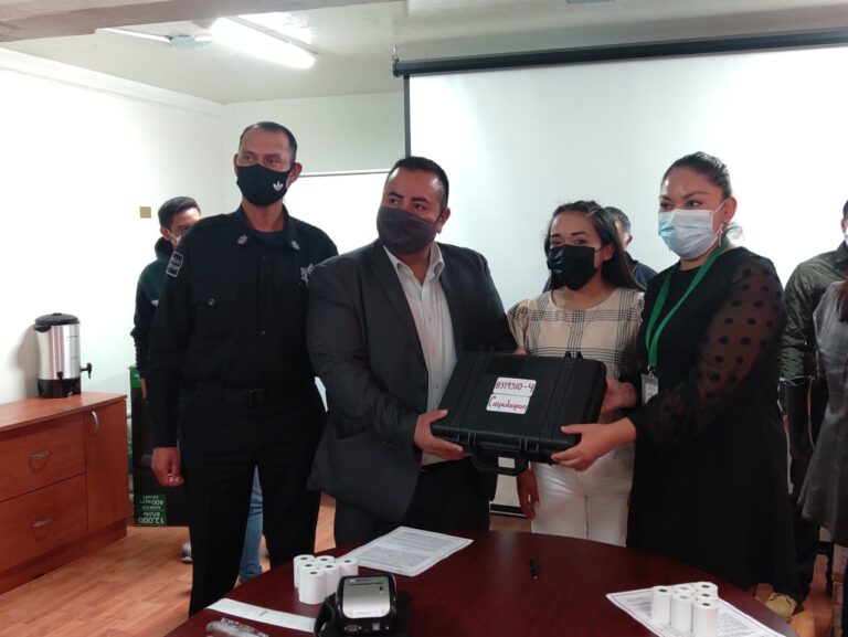 Equipó SESA con alcoholímetros a municipios de Chiautempan, Calpulalpan y Apizaco