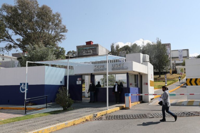 90% de Alumnos Asiste a Escuelas con Medidas Preventivas y Clases Escalonadas