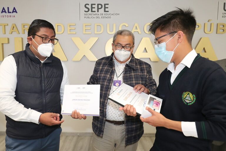 SEPE Premió a Estudiantes del Concurso «La Juventud y la Mar»