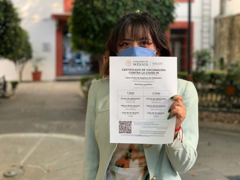 Ofrece Ayuntamiento de Tlaxcala impresión de certificado de vacunación