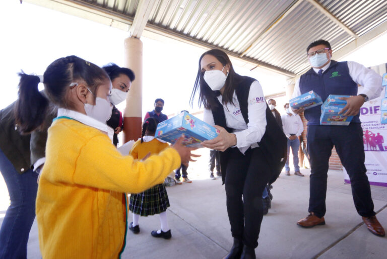 Escuelas Indígenas Fortalecen la Identidad Étnica, Reconoce Sedif