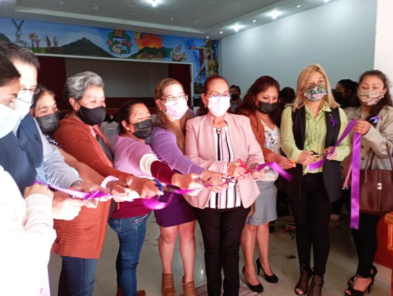 Realizan Foro integral de autocuidado para mujeres