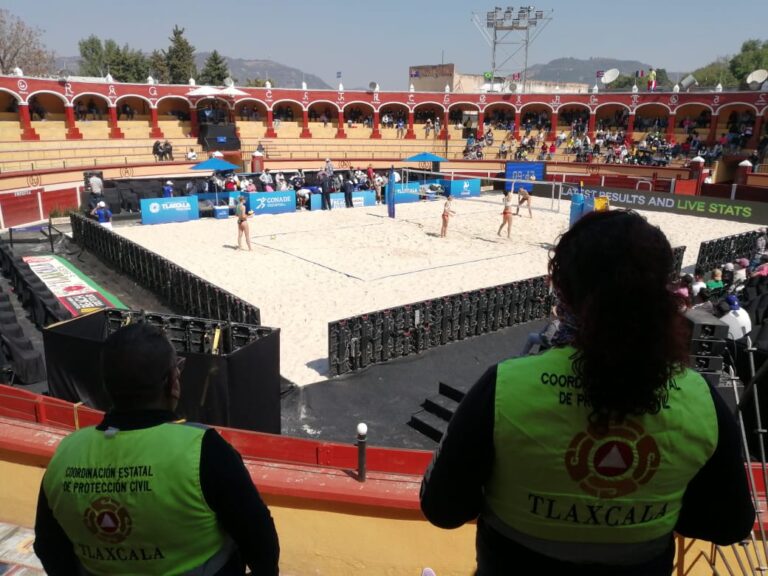 Protección Civil mantiene operativo permanente en el Tour Mundial de Voleibol de Playa 2022